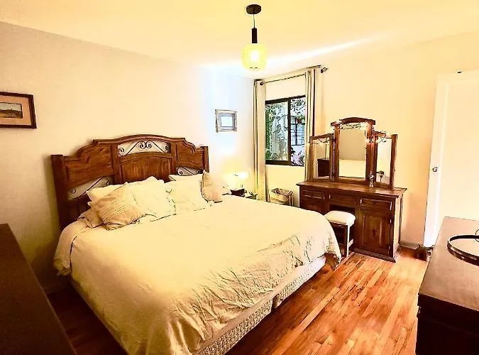 Apartment Vintage 1950's Red Brick Mexico City