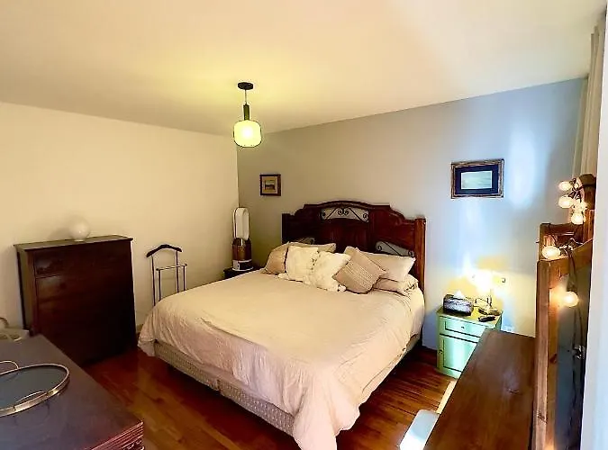 Vintage 1950's Red Brick Apartment Mexico City